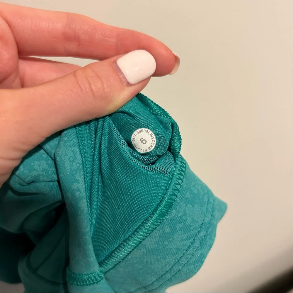 Lululemon Wunder Train Longline Bra *Medium Support, C/D Cup Green Size 6